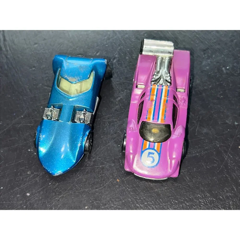 Lot 8-Matchbox-Hot Wheels-REFUSE TRUCK-Space Rover-fire Rescue-twang-Batmobile￼